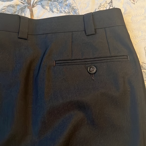 Men’s Calvin Klein Dress Pants - Picture 5 of 7